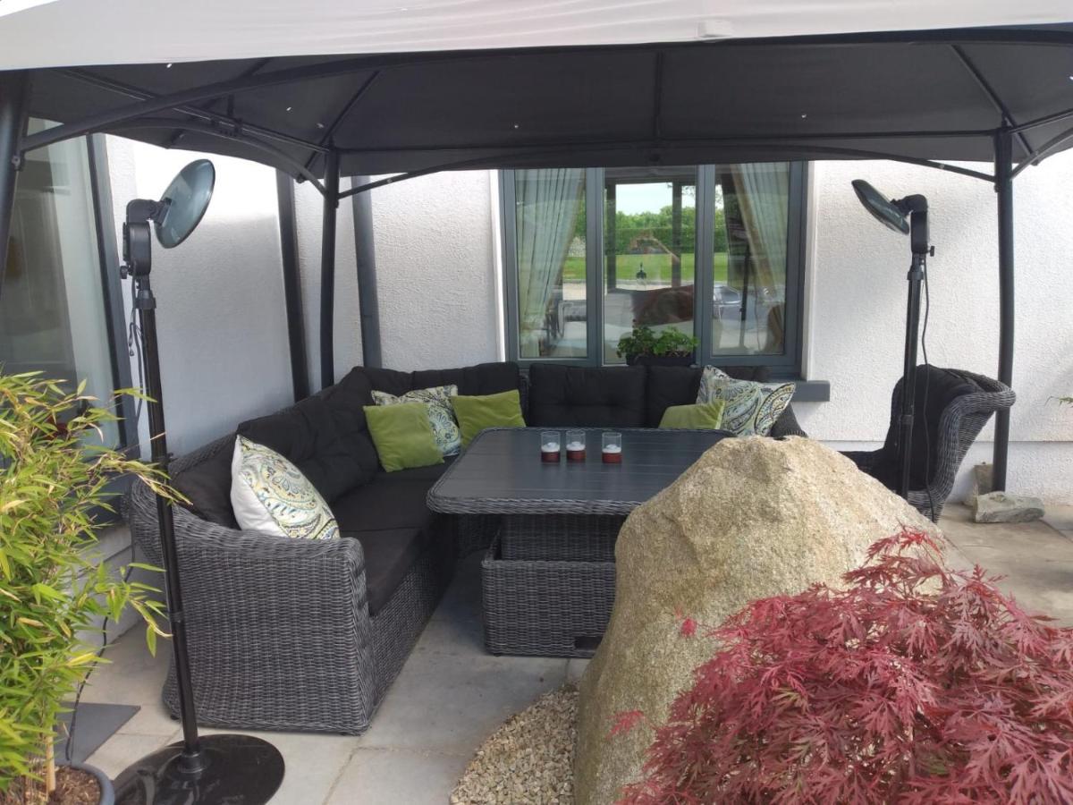 Brona Dempsey Bed & Breakfast Birr Bagian luar foto